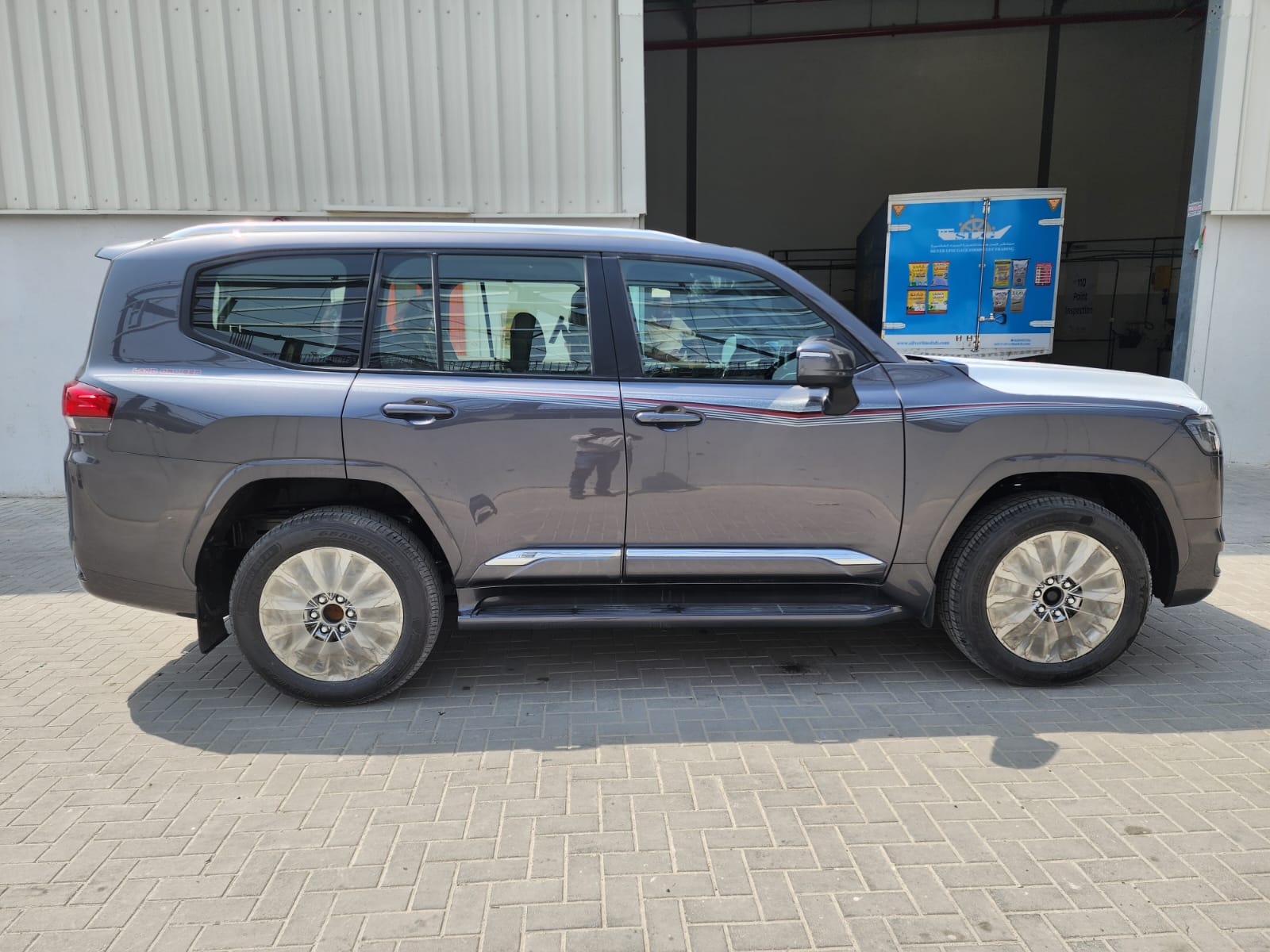 LAND CRUISER 300 3.3L AT TT GXR 2023MY Cam Auto Trading LLC Kenya